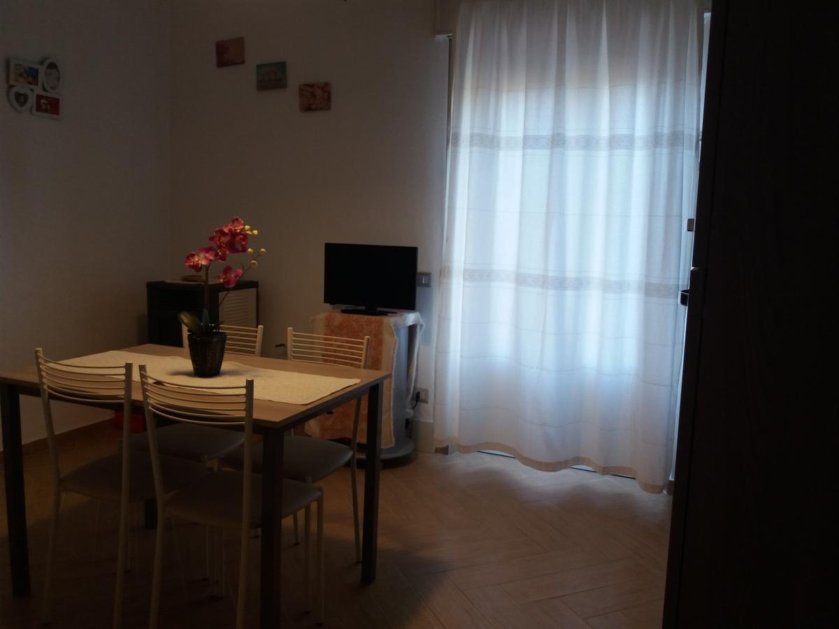 Appartamento Casa Ilaria Arzachena Ngoại thất bức ảnh